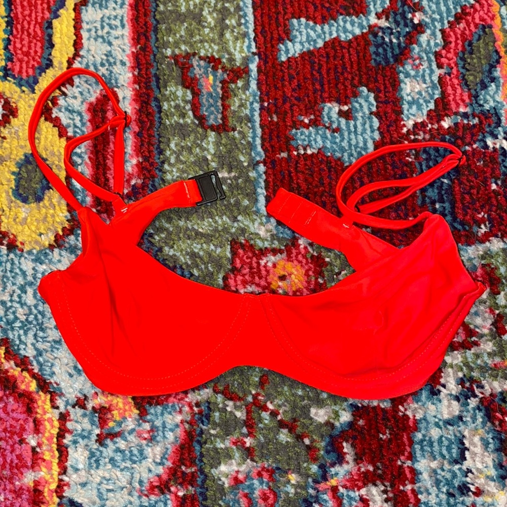 Blackbough swim top